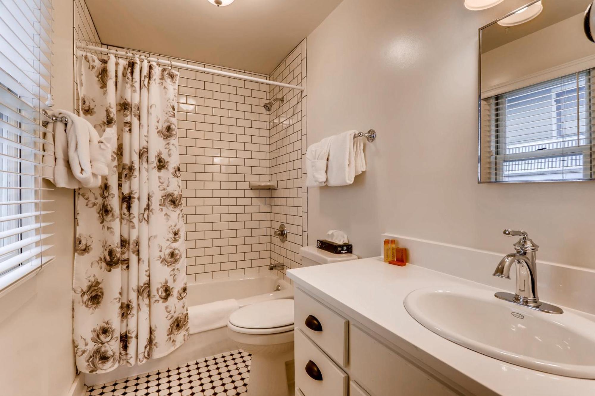 Colorado Chautauqua Cottages ボウルダー エクステリア 写真